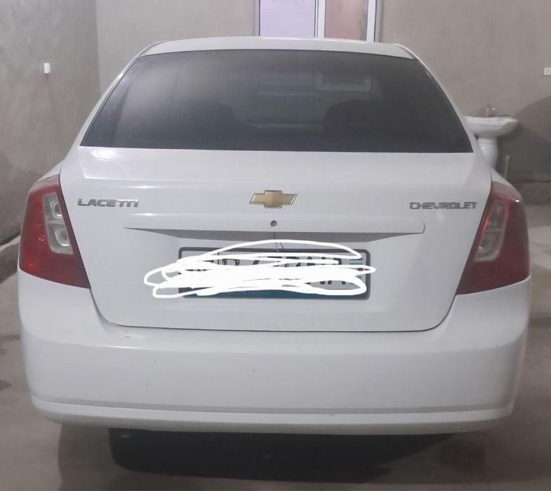 Lacetti 1.8 yaxshi holatda