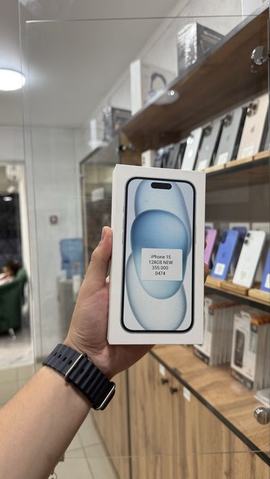 iPhone 15 128GB