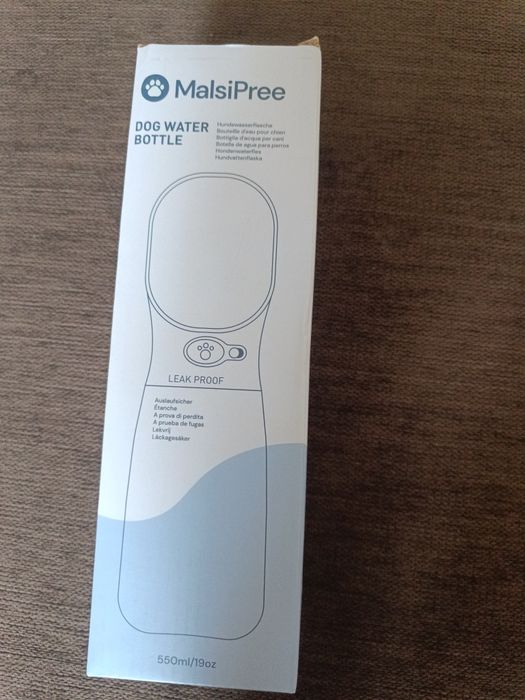 Sticlă portabilă pentru apă câini MalsiPree 550ml - Nouă, anti-scurgere
