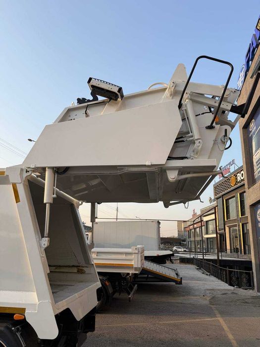 Мусоровоз Hyundai Mighty Ex8 - 8 м³