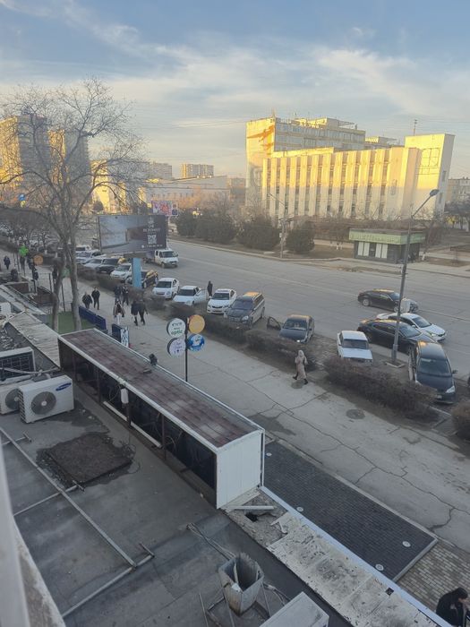 Продаетсч в центре города 2 ком кв