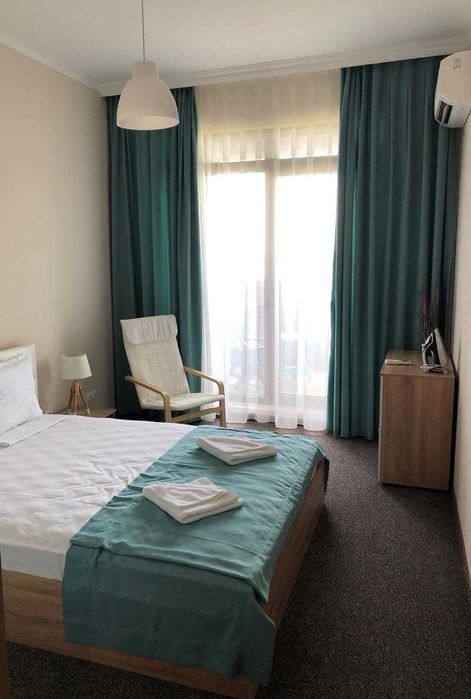 Дава се под наем Двустаен апартамент в Бургас, Зорница - 74 кв.м за 100 € - Снимка #15