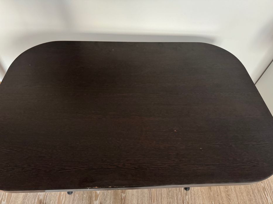 Продается кухонный стол