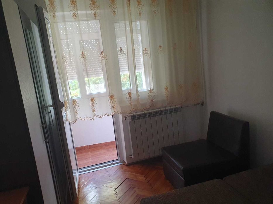 Apartament cu 2 camere de închiriat