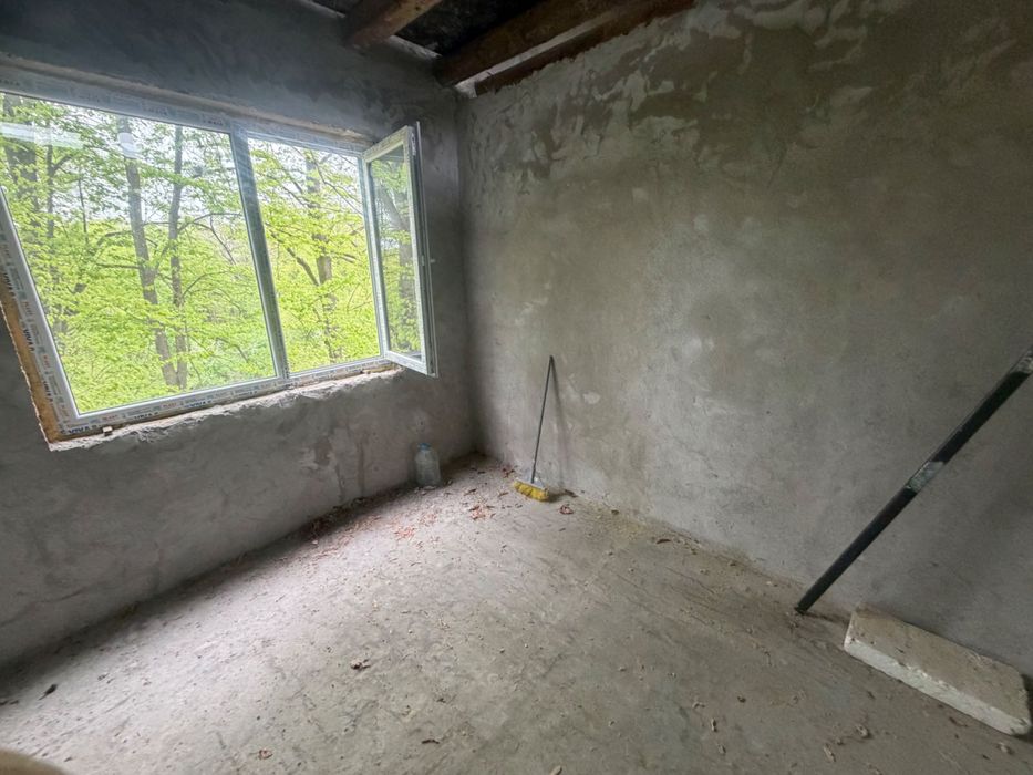 Вила до Враца , местността “Деривол” 85000 евро