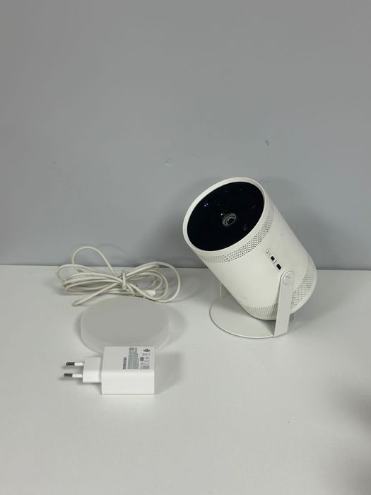 Проектор  с гарантией Samsung