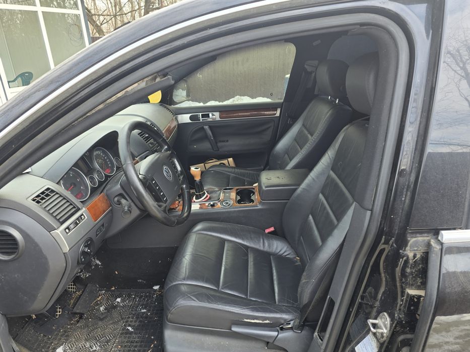 Piese Auto din Dezmembrari pentru VW Touareg 2007 2.5 BAC