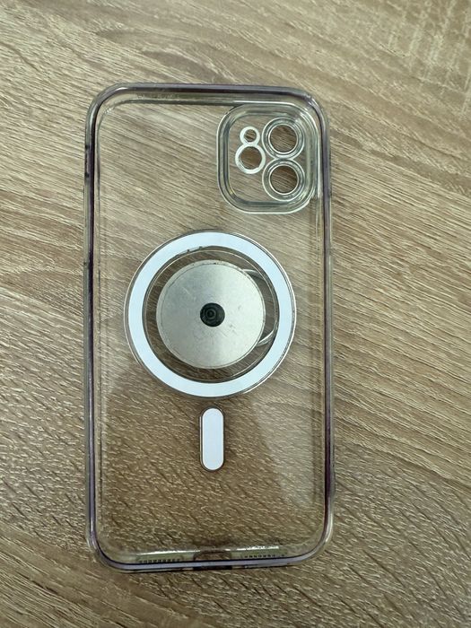 Чехлы для Iphone 11