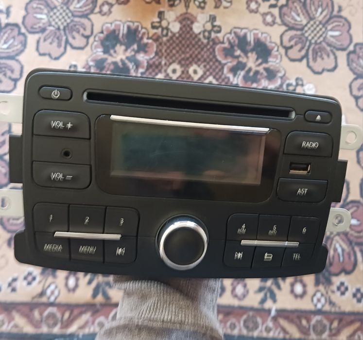 Radio CD Dacia (Renault) - din fabrica
