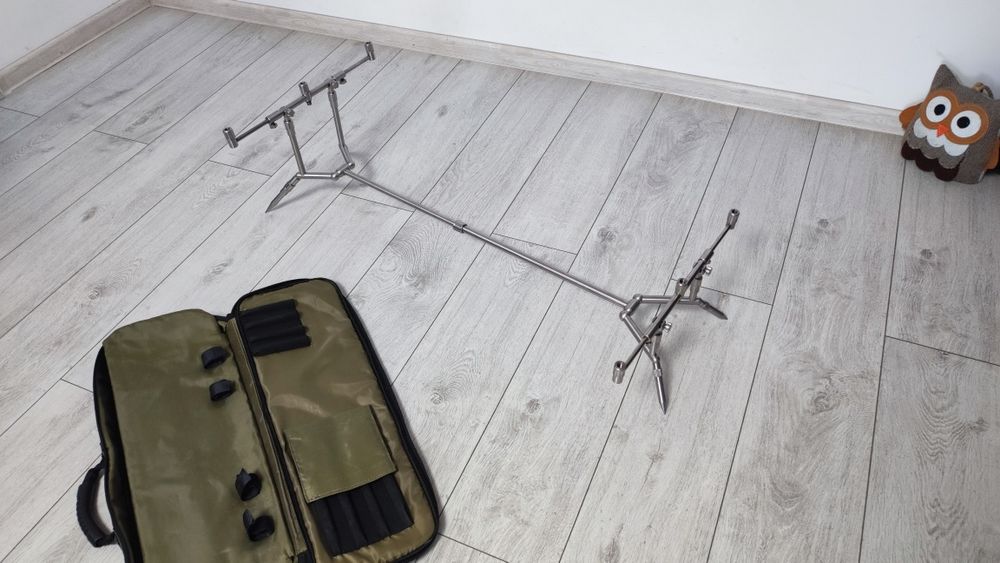 Vând rod pod tackle summit