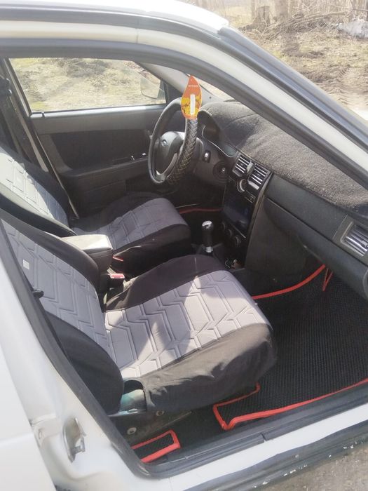 Продам приору на активном ходу