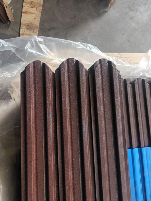 Vând sipca metalica de gard