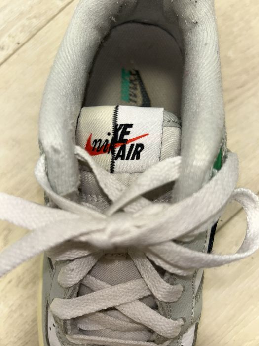 Nike AIR Force 1 '07 LV8