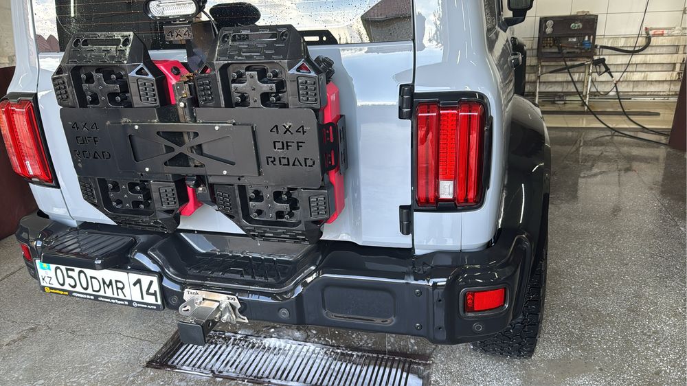 Танк 300 Tank 300