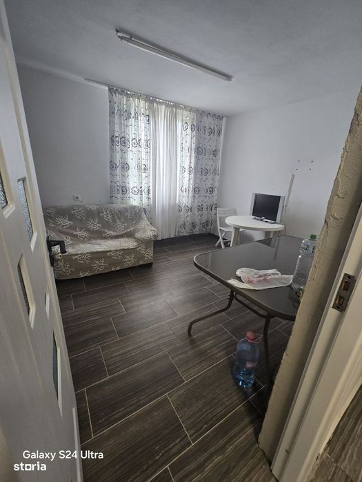 Casa P+1 Bariera Valcii,330 mp utili cu 400 mp teren,la cheie