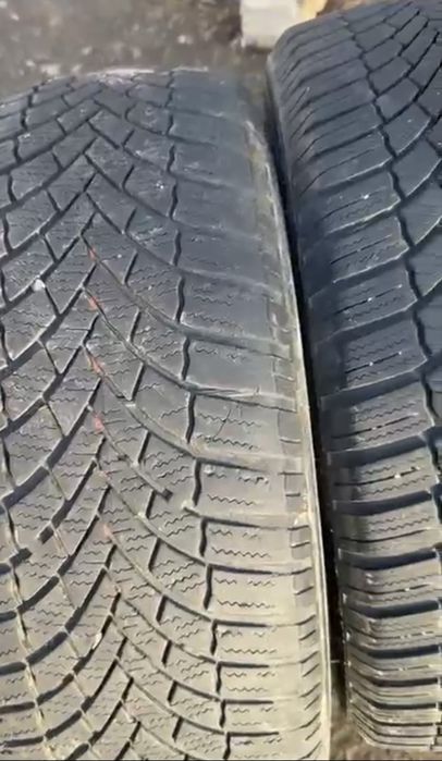 Покрышки продается .все сезонка