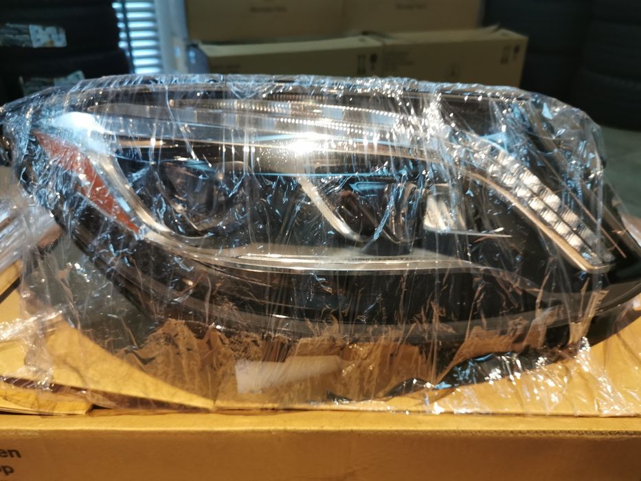 Far Mercedes S-klaas nou W222