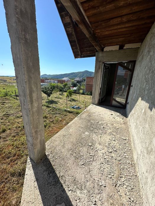 URGENT ‼️‼️ Vand casa in Otelu Rosu