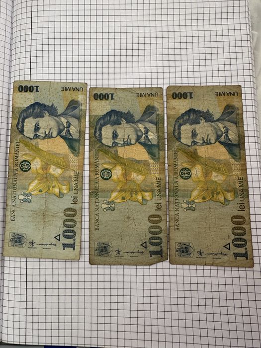 Bancnote din primele loturi