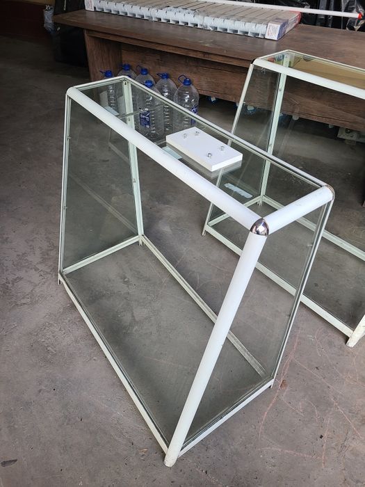 Продаются витрины