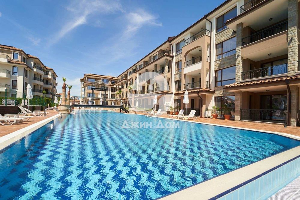 Продава се Двустаен апартамент в Бургас, Сарафово - 64 кв.м за 1315 €/кв.м - Снимка #12