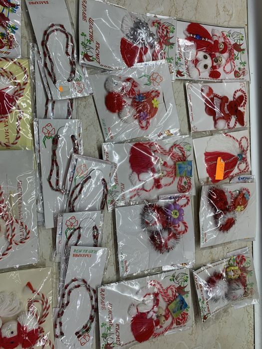 Мартеници на едро - различни видове