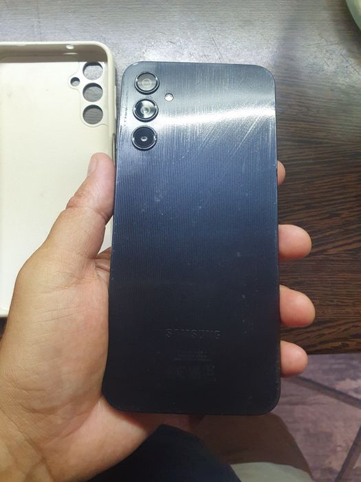 Samsung a14 128gb cu 4gb ram