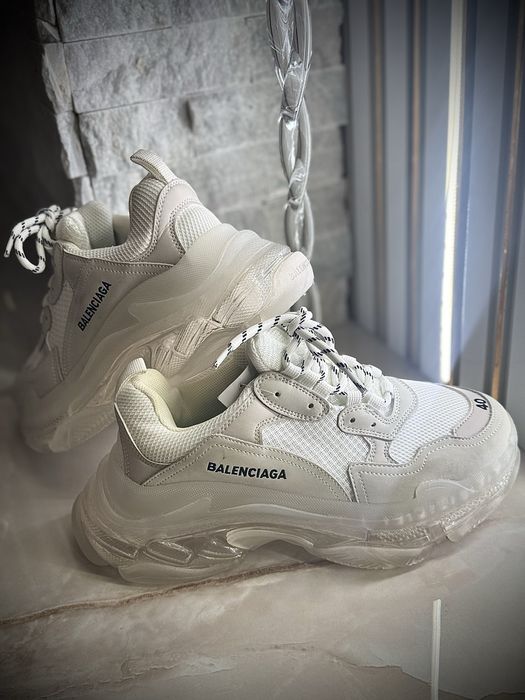 Adidasi Balenciaga Triple S (Premium/China)