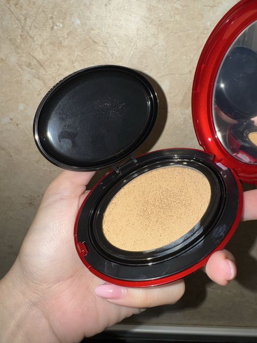 Фон дьо тен TIRTIR, нов