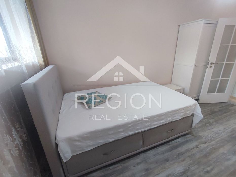 Дава се под наем Четиристаен апартамент в Варна, Централна поща - 115 кв.м за 1122 € - Снимка #6