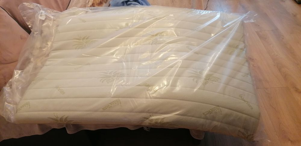 Топ матрак aloe memory 140 x 200