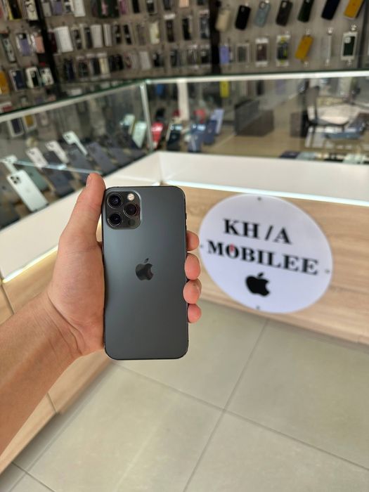 Iphone 12 pro.       .