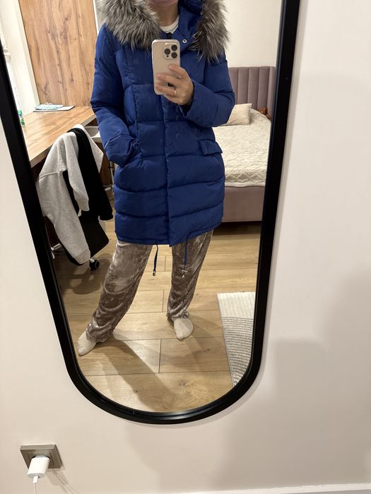 Продам тонкий пуховик на зиму(теплая зима)