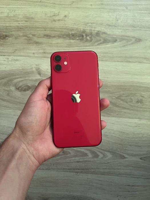 Iphone 11  64 GB impecabil la cutie