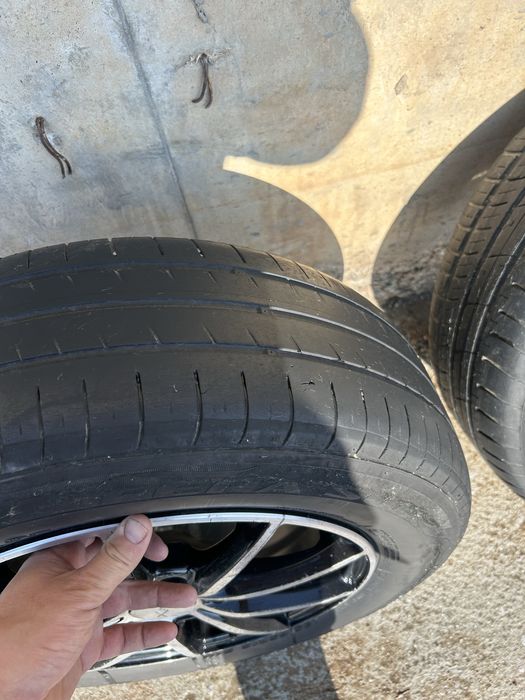 Диски с резиной!