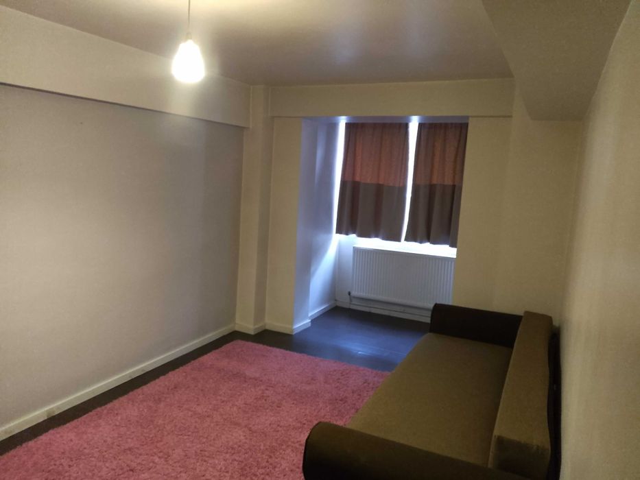 Apartament de închiriat