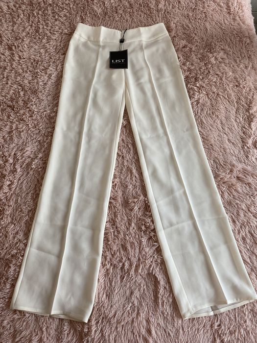 Бял панталон