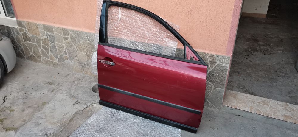 Предна дясна врата VW Passat B5