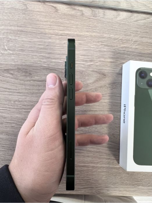 iPhone 13  gren ...