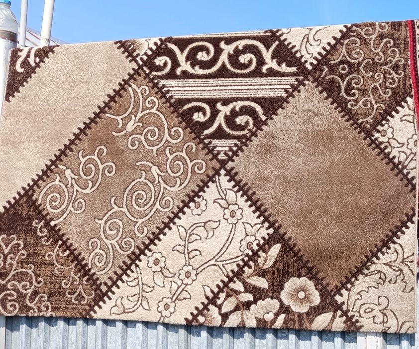 Ковры б/у, срочно, доступные цены.