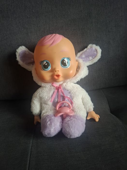 CryBabies кукли и baby Annabell Лили се учи да ходи