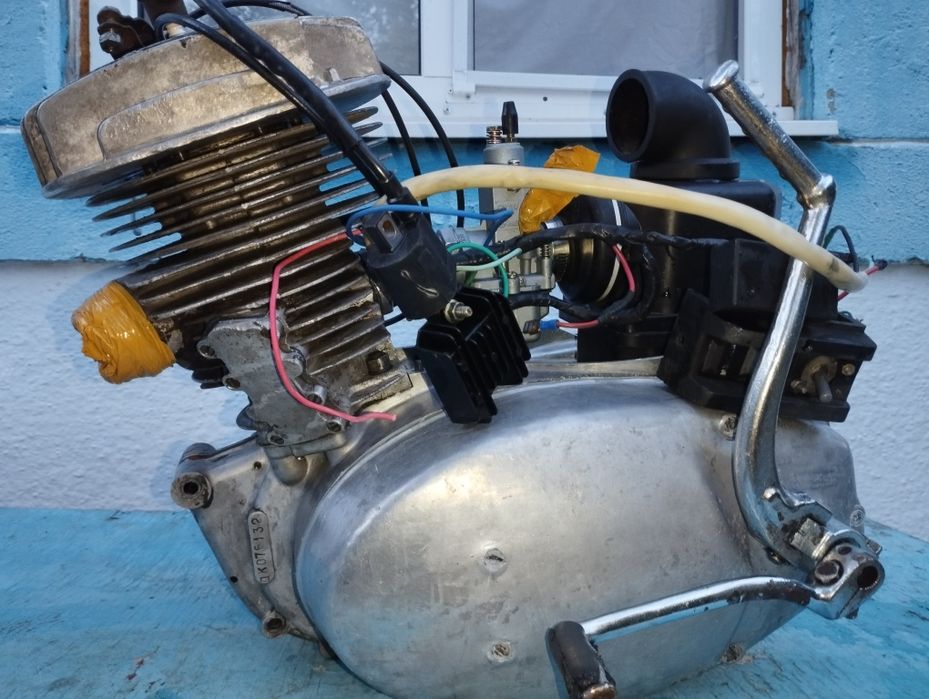 Продам двигатель на Иж 4