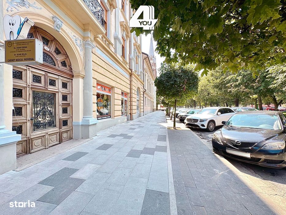 Închiriez apartament 3 camere, Ultracentral, B-dul. Revoluției, et.1