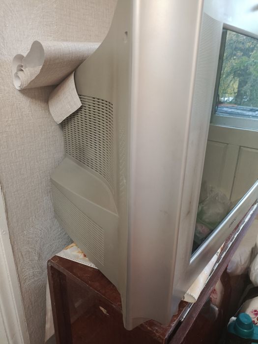 Продам телевизор