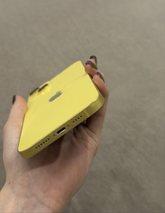 iPhone 14 Plus, Желтый