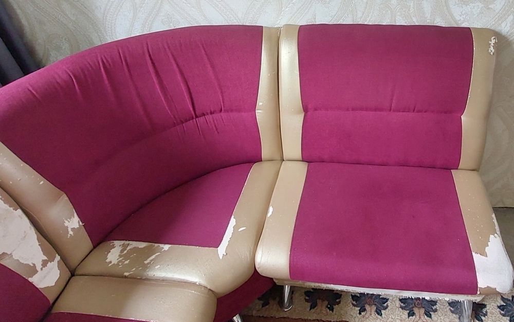 Продам кухонный уголок