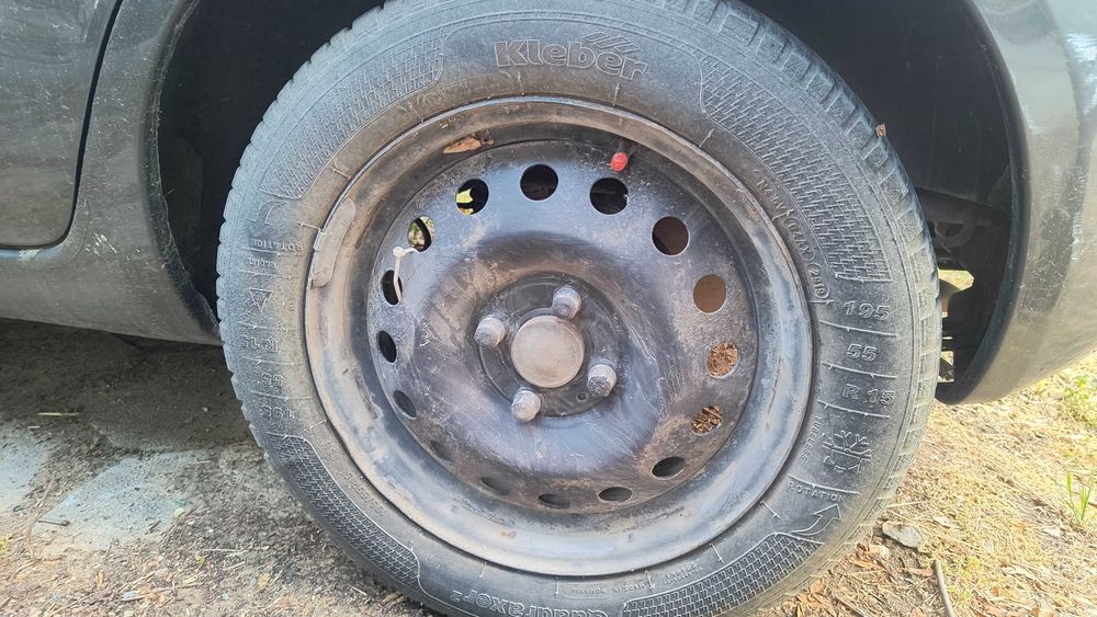 Продавам зимни гуми 195/65/15