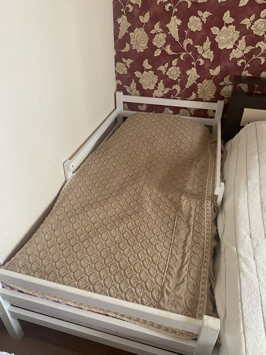 Кровать 140*70 детская с матрасом