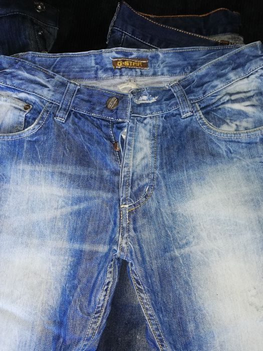 Продавам мъжки дънки