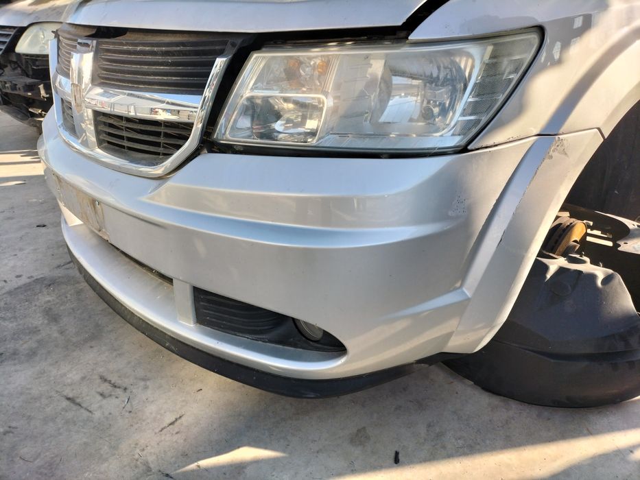 Предна броня Dodge Journey / Додж Джърни 2010г.